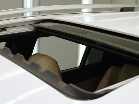 Used 2018 Mercedes-Benz GLS 450 4MATIC image 26