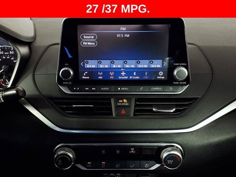 Used 2022 Nissan Altima 2.5 SV image 22