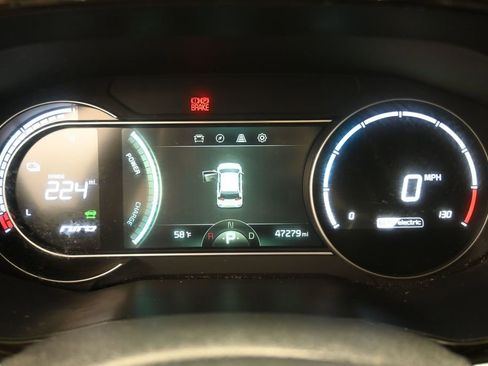 Used 2022 Kia Niro EX w/ Cold Weather Package FWD image 20