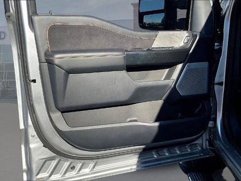 Certified 2024 Ford F250 Platinum w/ FX4 Off-Road Package image 21