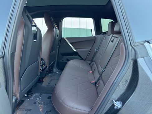 Used 2022 BMW iX xDrive50 w/ Sport Package image 45