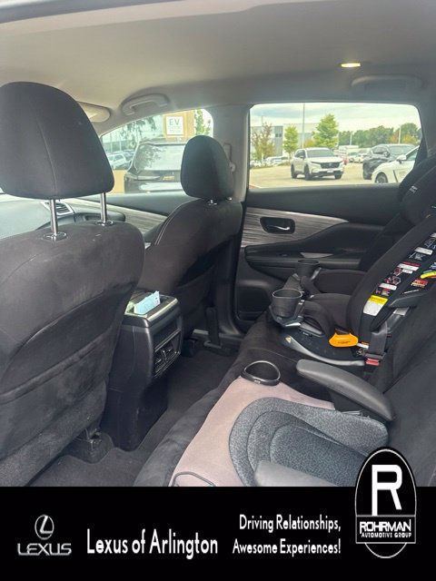 Used 2016 Nissan Murano S AWD/4WD image 6