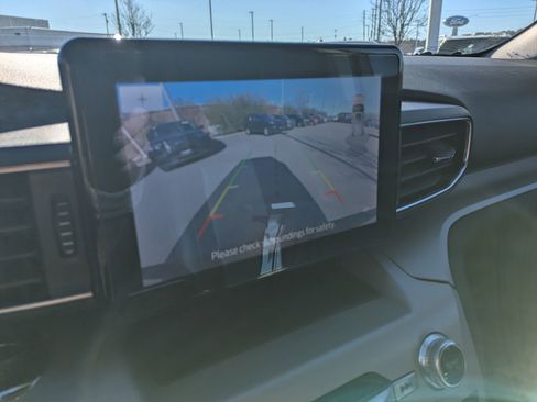 Certified 2023 Ford Explorer XLT w/ Equipment Group 202A image 23