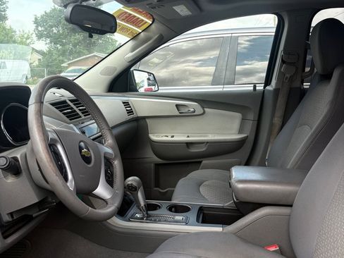 Used 2011 Chevrolet Traverse LT w/ Personal Connectivity Package AWD/4WD image 10