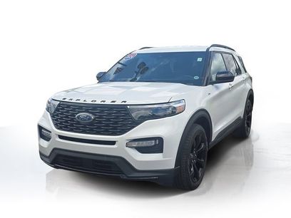 Certified 2024 Ford Explorer ST-Line w/ Class IV Trailer Tow Package