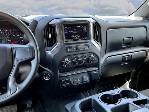 Used 2024 Chevrolet Silverado 2500 Custom w/ Custom Value Package AWD/4WD image 12