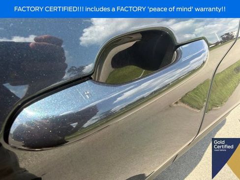 Certified 2023 Ford Explorer XLT w/ Equipment Group 202A AWD/4WD image 19