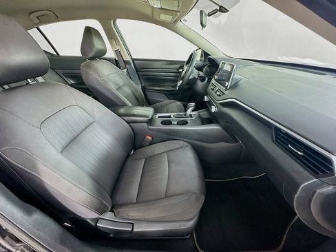 Used 2020 Nissan Altima 2.5 S FWD image 32