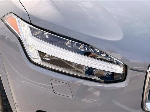 Used 2024 Volvo XC90 B6 Plus w/ Protection Package Premier image 29
