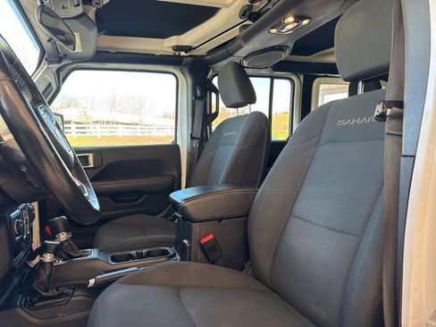 Used 2020 Jeep Wrangler Unlimited Sahara w/ Cold Weather Group image 4