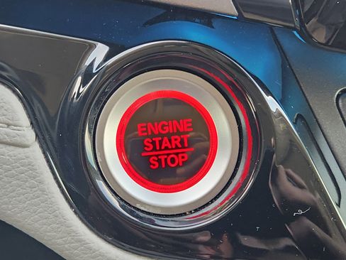 Certified 2023 Honda Odyssey Touring image 20