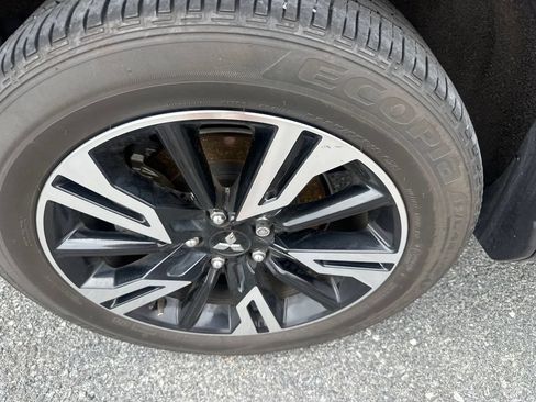 Used 2024 Mitsubishi Eclipse Cross SE AWD/4WD image 9