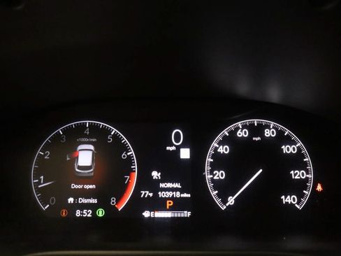Used 2023 Honda HR-V Sport image 4