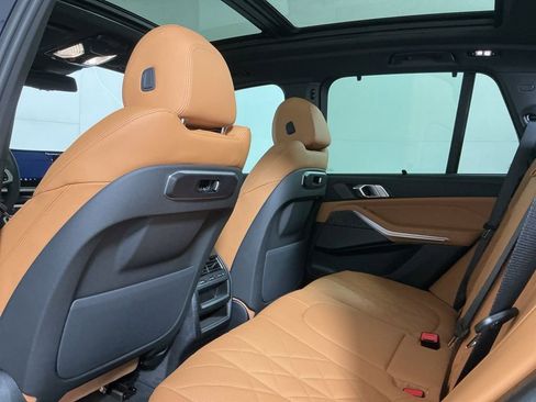 New 2026 BMW X5 xDrive40i w/ Executive Package image 25