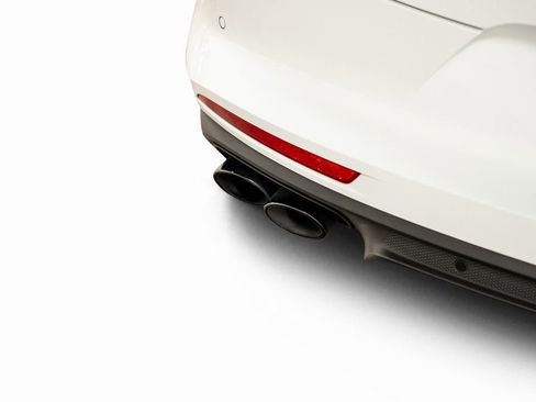 Used 2023 Porsche Panamera Platinum Edition image 24