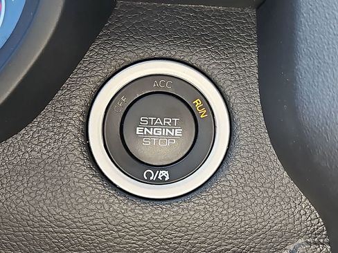 Used 2021 RAM 1500 Big Horn AWD/4WD image 22