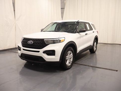 Used 2023 Ford Explorer 4WD image 5