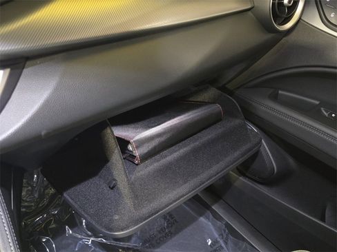 Used 2023 Alfa Romeo Stelvio Veloce image 22