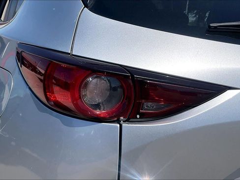 Used 2017 MAZDA CX-5 Touring FWD image 28