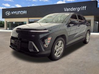 Used 2024 Hyundai Kona SE FWD video 1