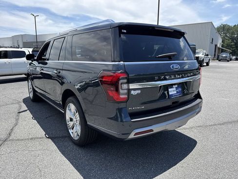 Used 2022 Ford Expedition Max Platinum AWD/4WD image 5