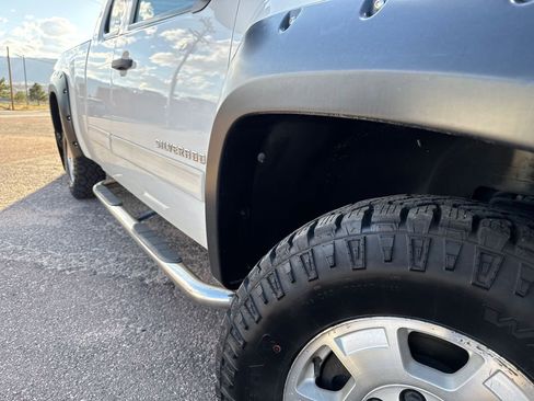 Used 2010 Chevrolet Silverado 1500 LT w/ Max Trailering Pack image 44