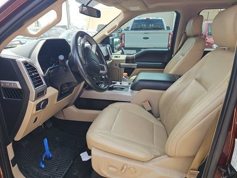 Used 2017 Ford F150 Lariat RWD image 5