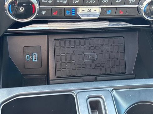 Used 2024 Ford F150 Lariat w/ Equipment Group 502A High AWD/4WD image 36