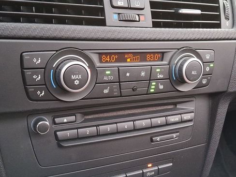 Used 2012 BMW M3 Base image 13