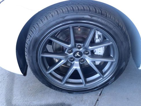 Used 2023 Tesla Model 3 Standard Range RWD image 39
