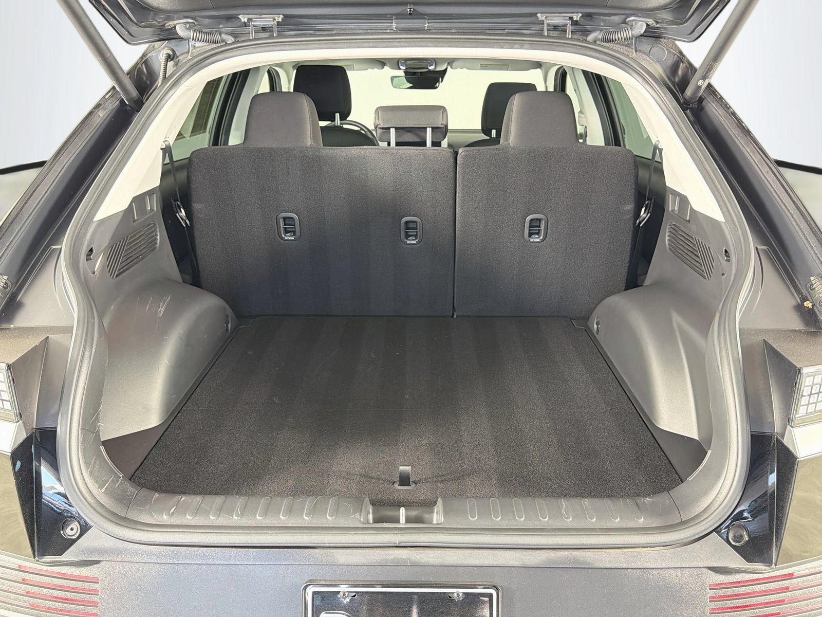 Used 2024 Hyundai Ioniq 5 SEL RWD image 24