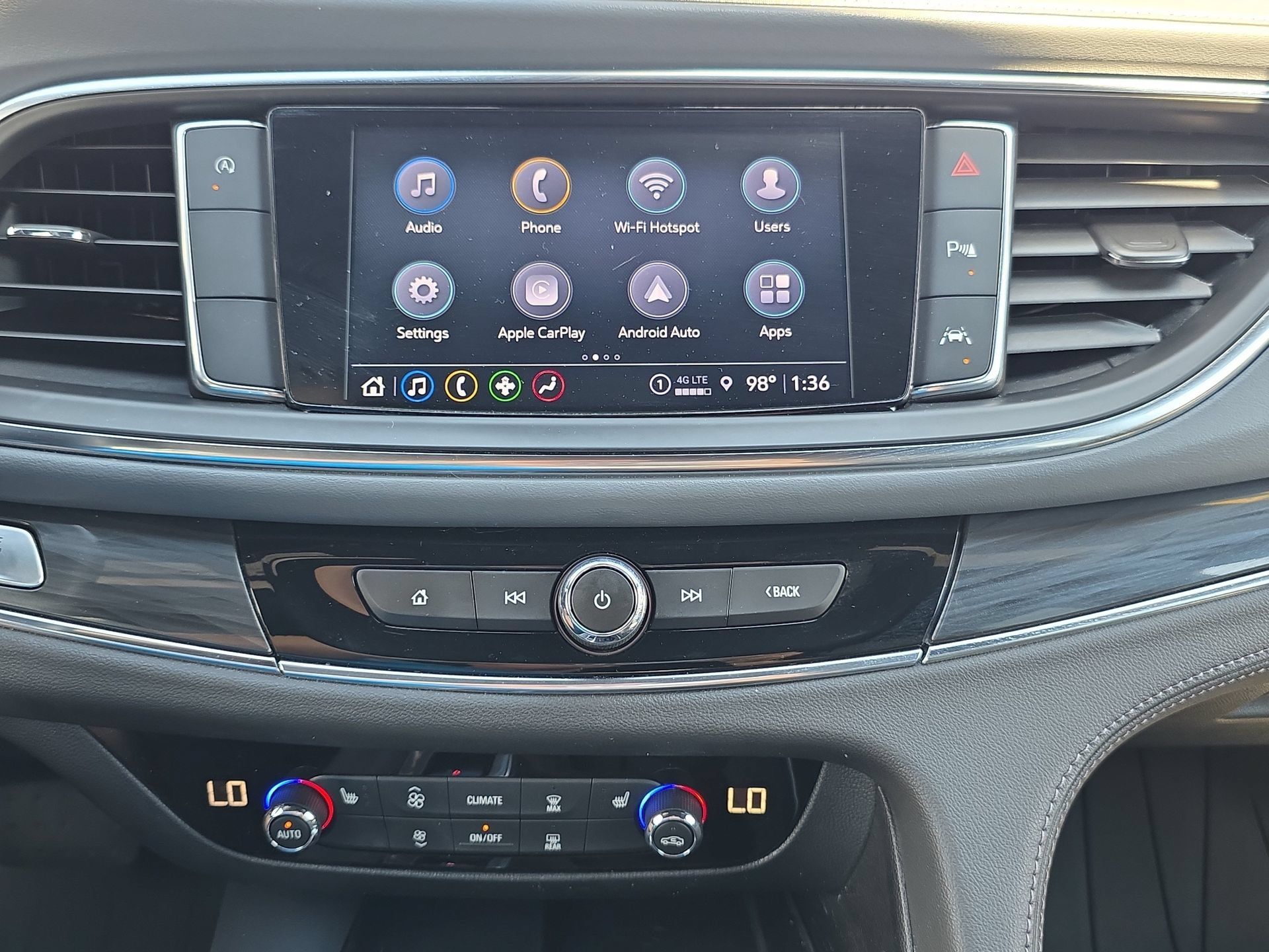 Used 2023 Buick Enclave Essence w/ Experience Buick Package FWD image 23