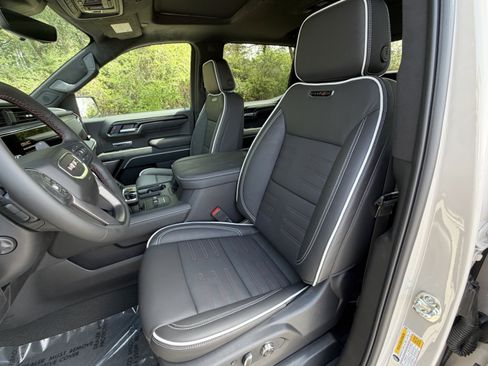 New 2026 GMC Sierra 1500 AT4X AWD/4WD image 23