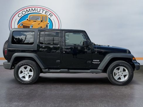 Used 2014 Jeep Wrangler Unlimited Sport w/ Quick Order Package 24S AWD/4WD image 7