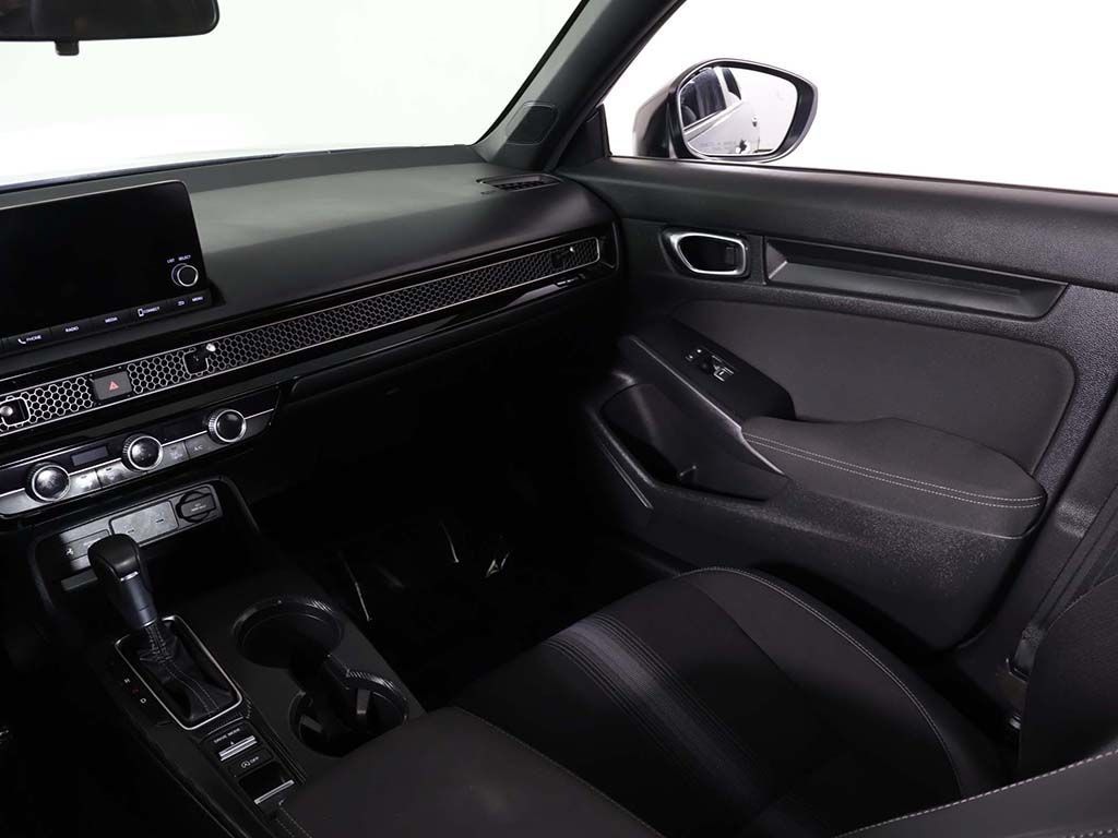 Certified 2025 Honda Civic Sport image 33