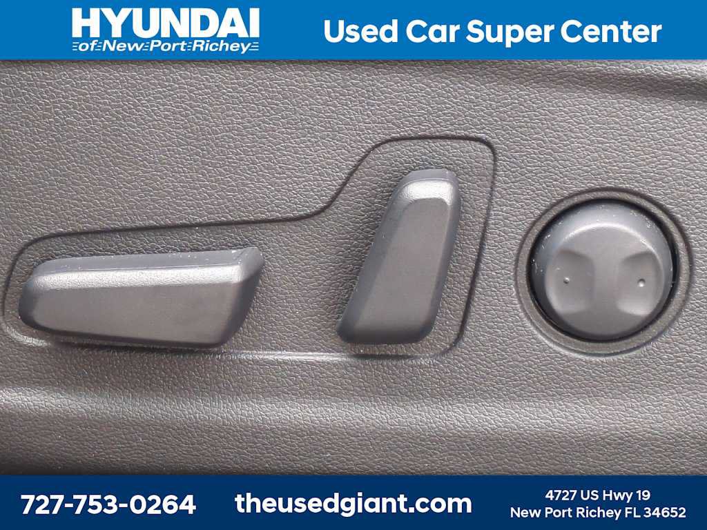 Used 2023 Hyundai Kona SEL FWD image 21