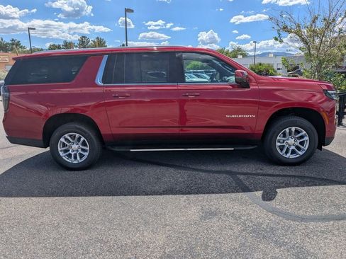 New 2025 Chevrolet Suburban LT w/ Comfort Package image 6