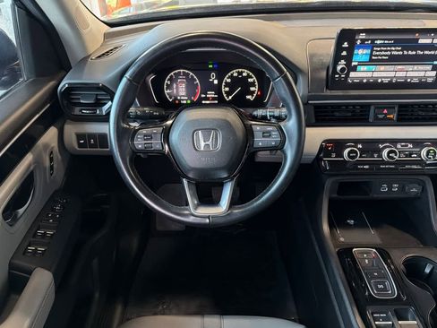 Used 2024 Honda Pilot EX-L image 16