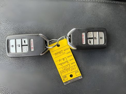 Used 2021 Honda CR-V EX image 2