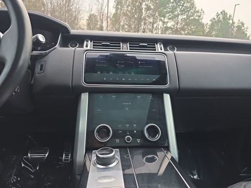 Used 2021 Land Rover Range Rover Westminster Edition image 40