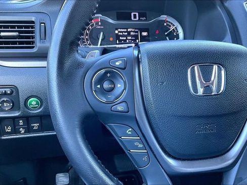 Used 2023 Honda Ridgeline RTL image 12
