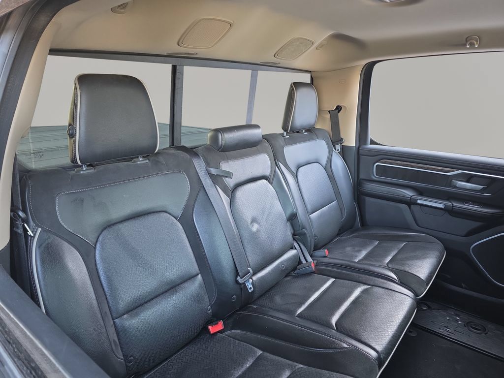 Used 2019 RAM 1500 Laramie AWD/4WD image 19