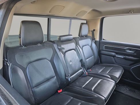 Used 2019 RAM 1500 Laramie image 19