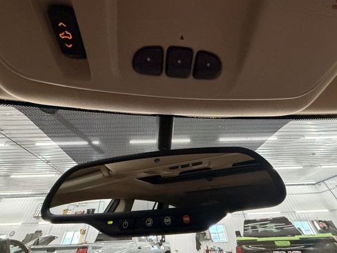 Used 2014 Buick Enclave Leather image 20