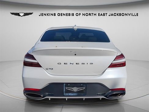 Used 2025 Genesis G70 2.5T image 4