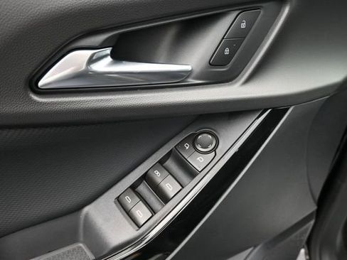 New 2026 Chevrolet Equinox LT FWD image 26