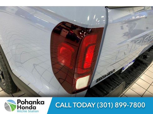 New 2026 Honda Ridgeline Black Edition image 17