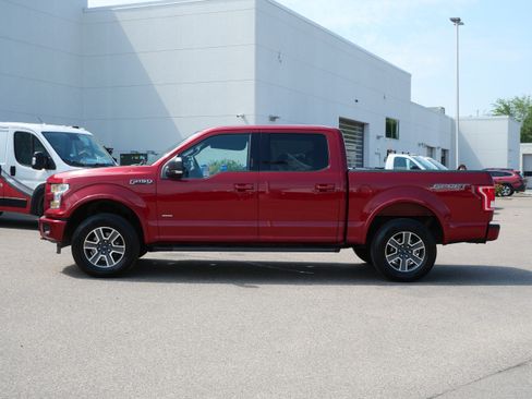 Used 2015 Ford F150 XLT w/ Equipment Group 302A Luxury AWD/4WD image 4