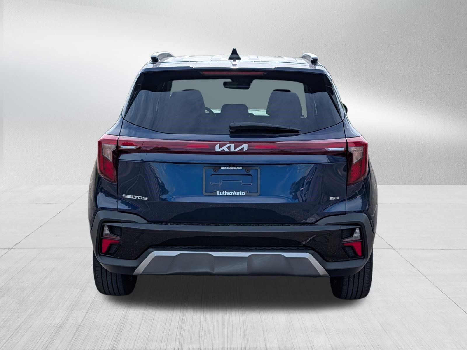 Certified 2024 Kia Seltos EX AWD/4WD image 6