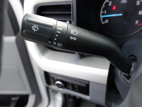 Used 2023 Ford F250 XLT image 53